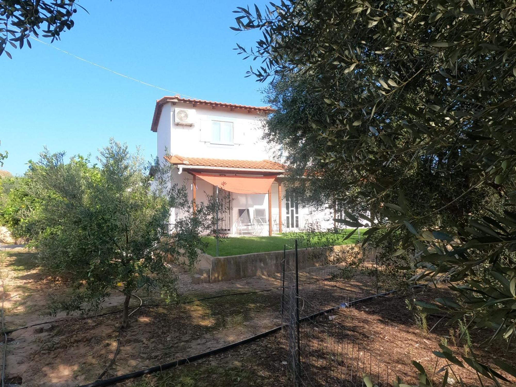 Spiti Ostria Villa Aigio Eksteriør billede